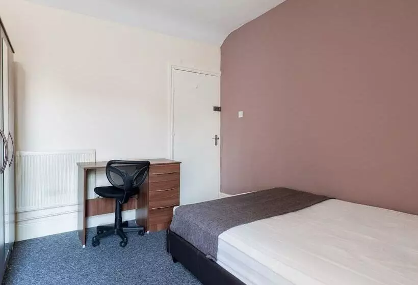 Fotos del hotel Birmingham Guest House 2:  6