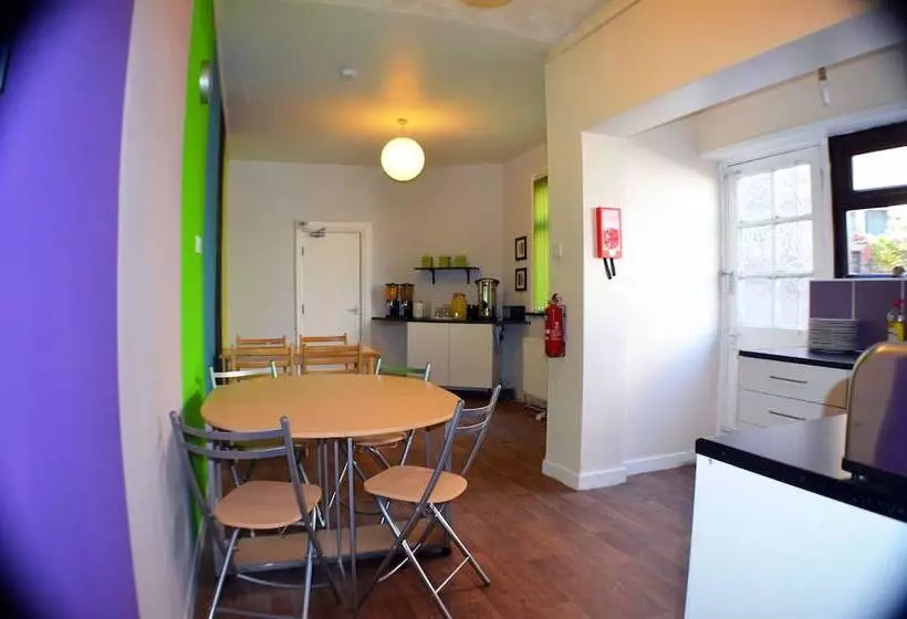Fotos del hotel Birchfields Guest House:  13