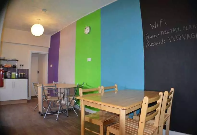 Fotos del hotel Birchfields Guest House:  9