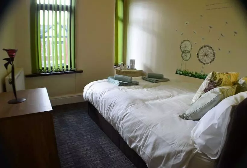 Fotos del hotel Birchfields Guest House:  18