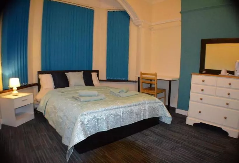 Fotos del hotel Birchfields Guest House:  12
