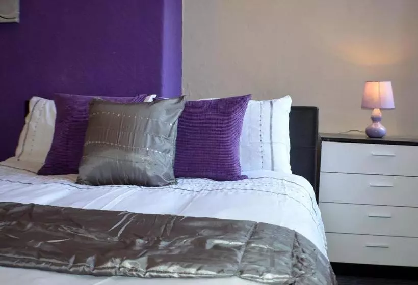 Fotos del hotel Birchfields Guest House:  7