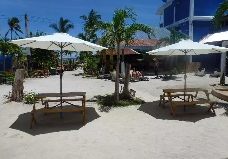 Fotos del hotel Little Mermaid Dive Resort:  7