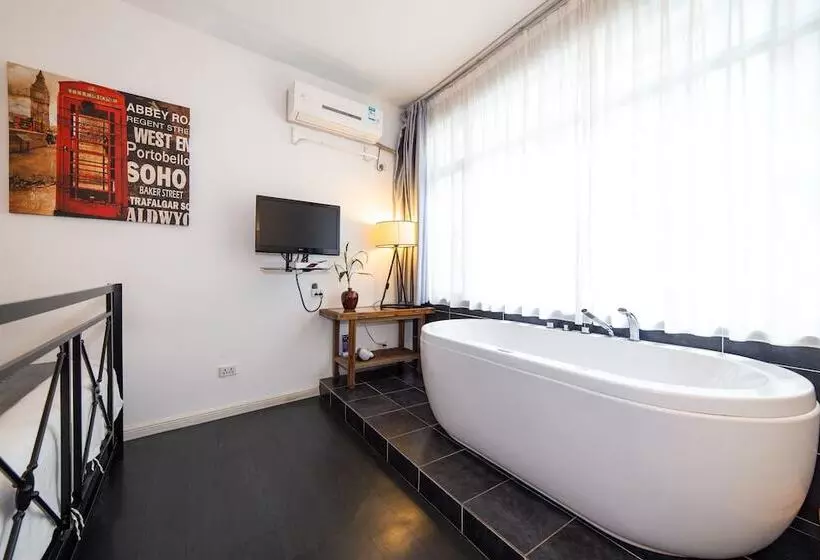 Fotos del hotel Humble Inn Boutique Residence:  23