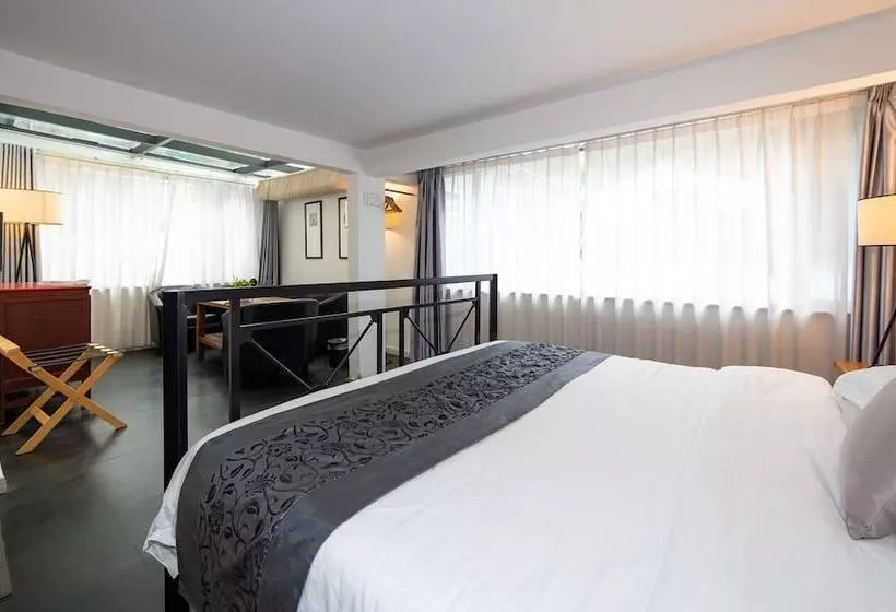 Humble Inn Boutique Residence