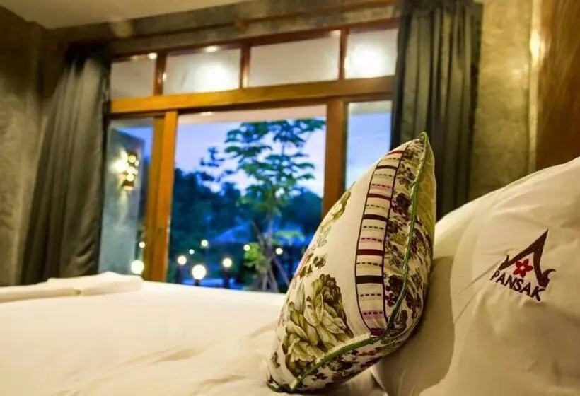 Fotos del hotel Ruean Thai Nai Bang By Pansak Resort:  21