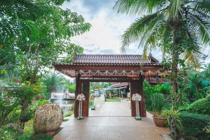 Fotos del hotel Ruean Thai Nai Bang By Pansak Resort:  23