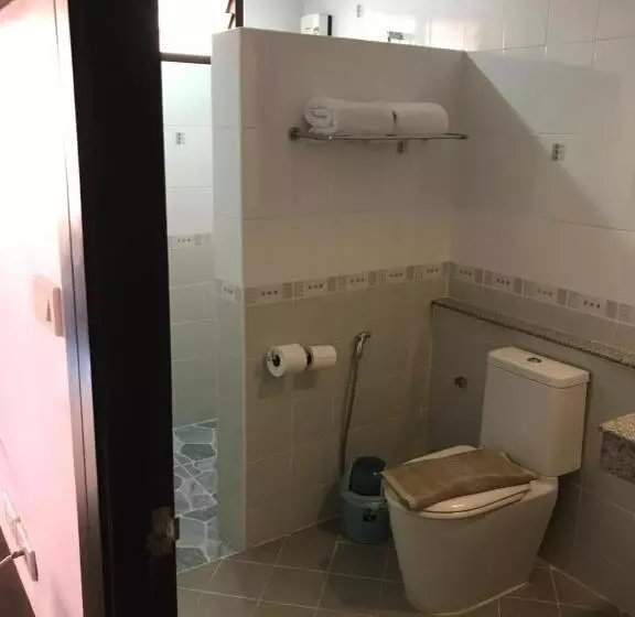 Fotos del hotel Zip Lounge & Apartments:  4