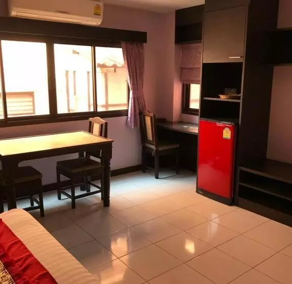 Fotos del hotel Zip Lounge & Apartments:  6