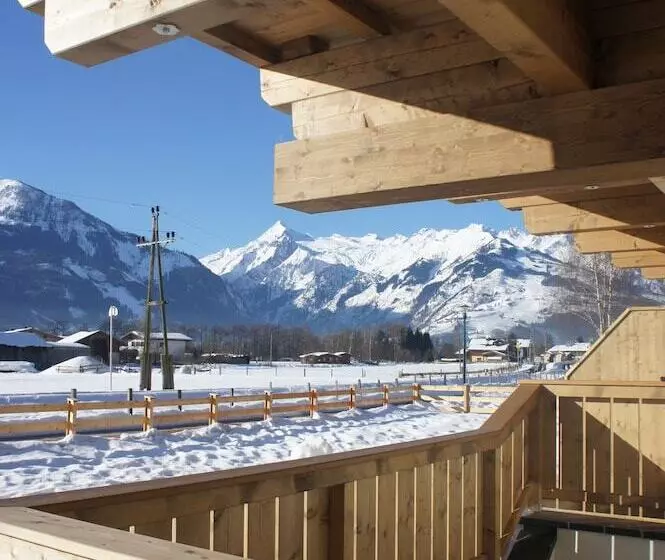 Fotos del hotel Alpenparks Chalet & Apartment Areitxpress:  13