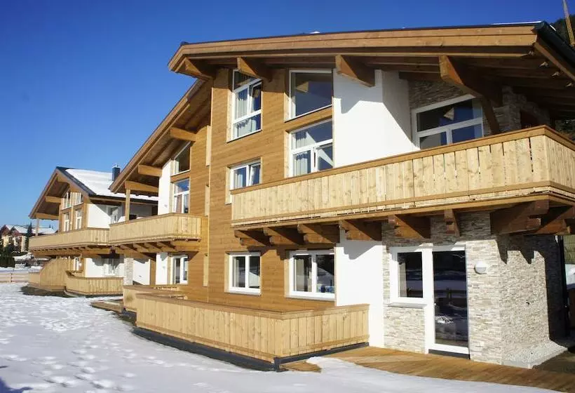 Fotos del hotel Alpenparks Chalet & Apartment Areitxpress:  3