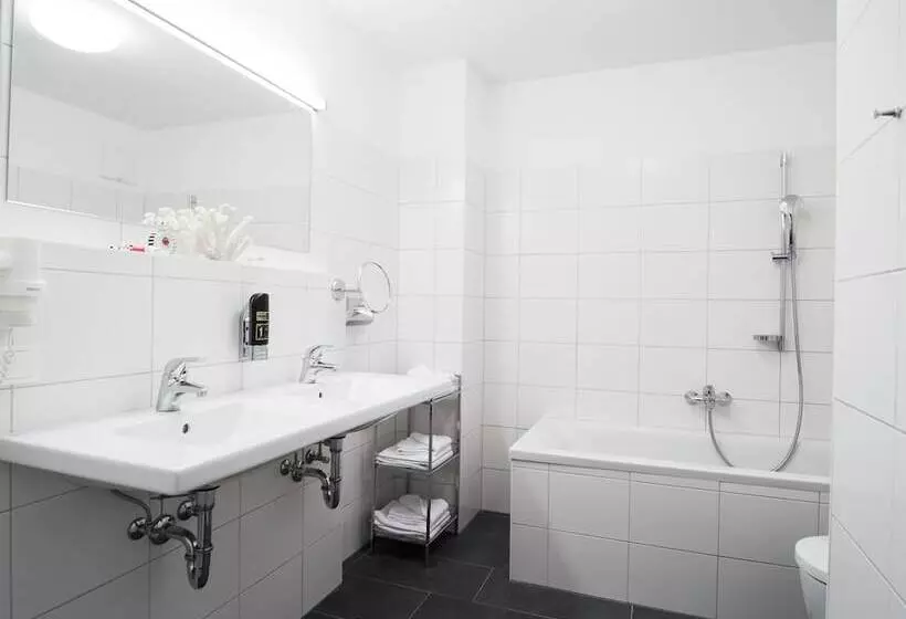 Fotos del hotel Alpenparks Chalet & Apartment Areitxpress:  2