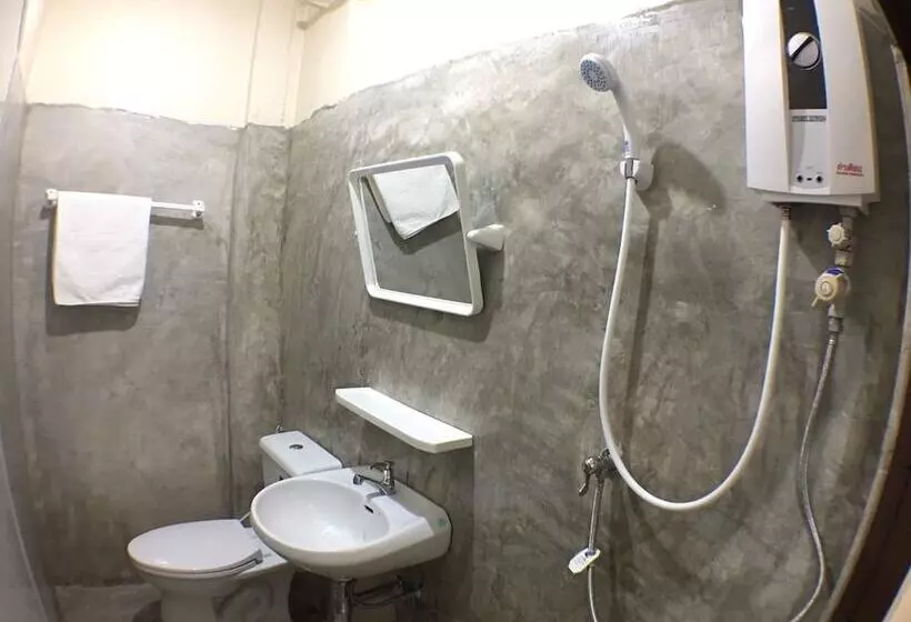 Fotos del hotel Phrasing Guesthouse:  2