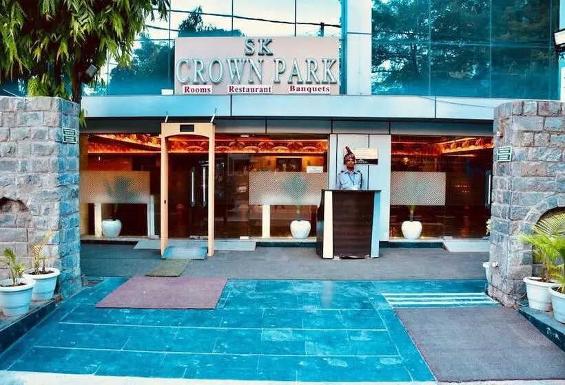Fotos del hotel S. K Crown Park Naraina:  17
