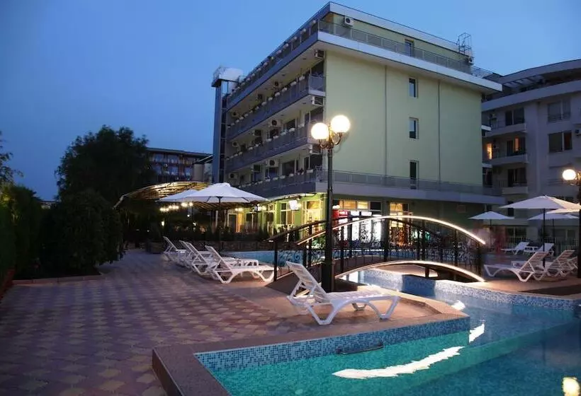 Fotos del hotel Zaara:  11
