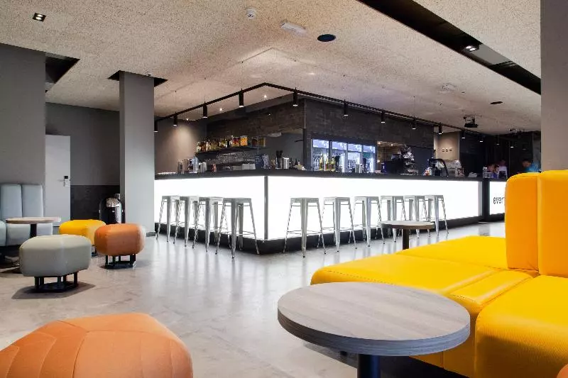 Fotos del hotel A&o Frankfurt Ostend:  2