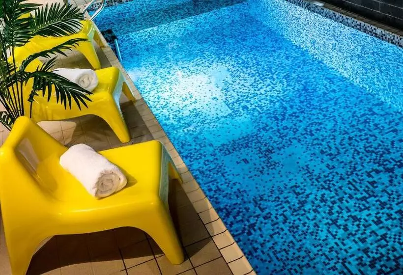 Fotos del hotel Dome House:  2