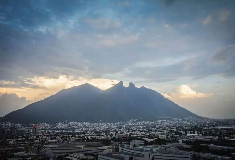 Fotos del hotel One Monterrey Tecnologico:  20