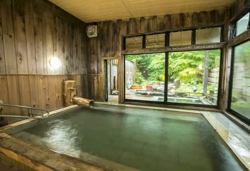 Fotos del hotel Nikko Toshogu Koyoen:  12