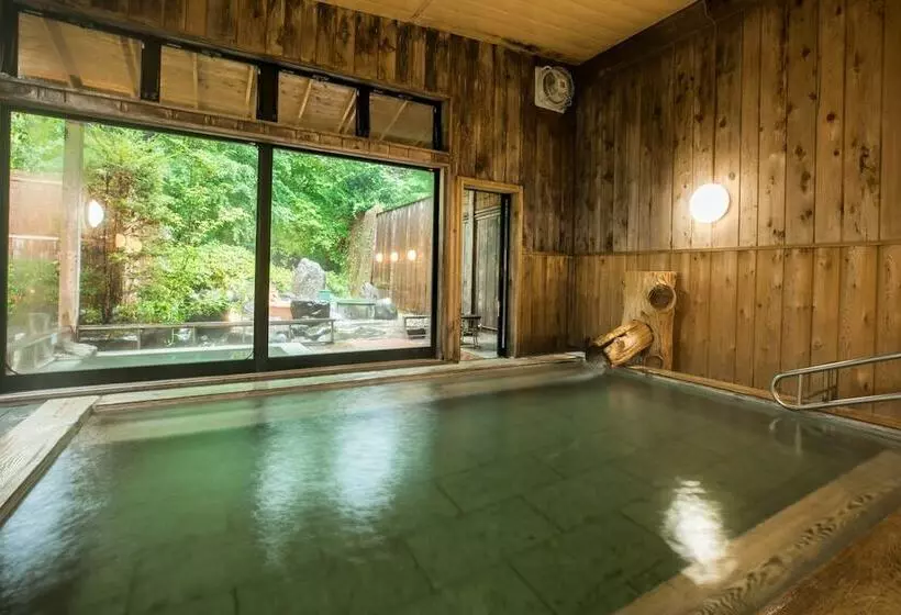Fotos del hotel Nikko Toshogu Koyoen:  3