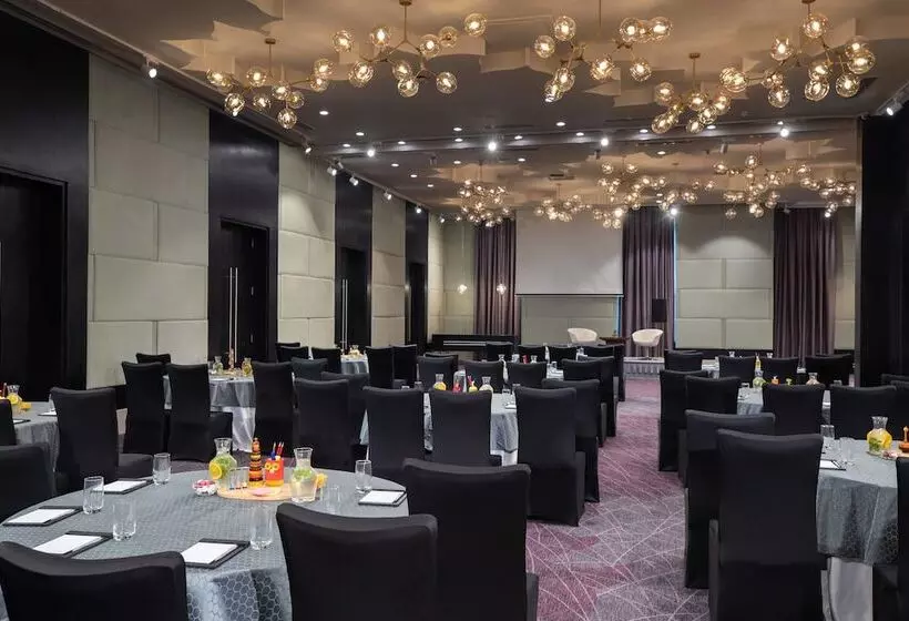 Fotos del hotel Renaissance Bengaluru Race Course:  2