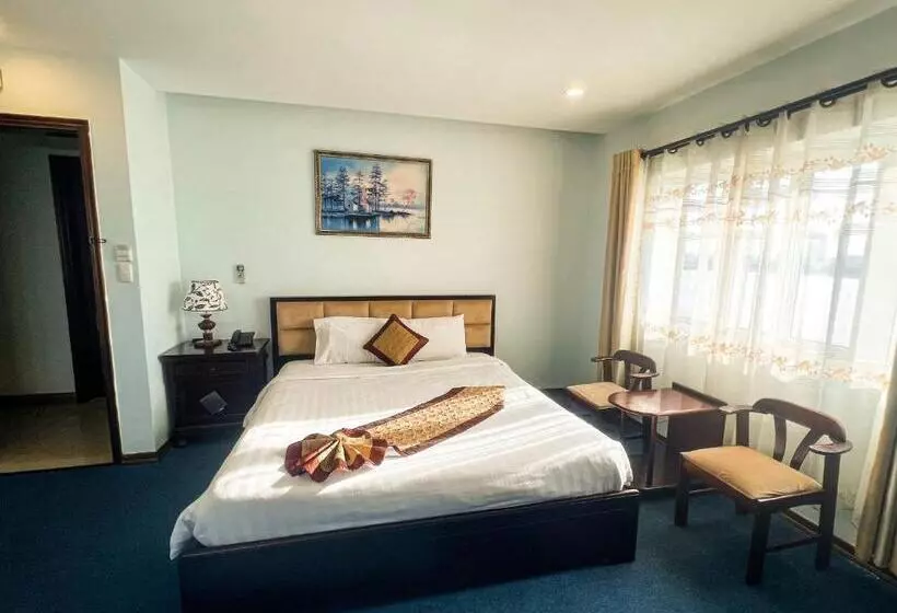 Fotos del hotel Legacy:  6