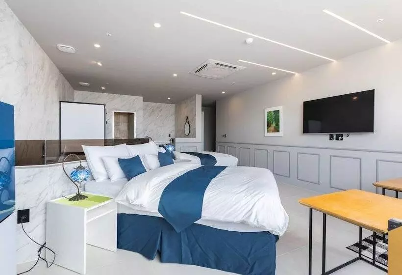 Fotos del hotel Blue Spring:  19