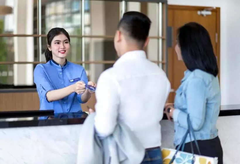 Fotos del hotel Holiday Inn Express Jakarta Matraman, An Ihg:  20