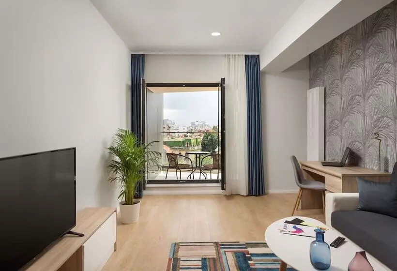 Fotos del hotel Athina Suites:  10