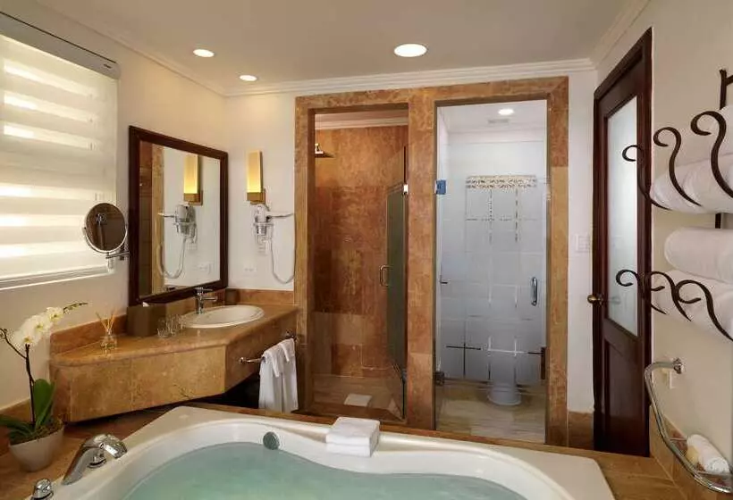 Fotos del hotel Melia Caribe Beach Resort All Inclusive:  16