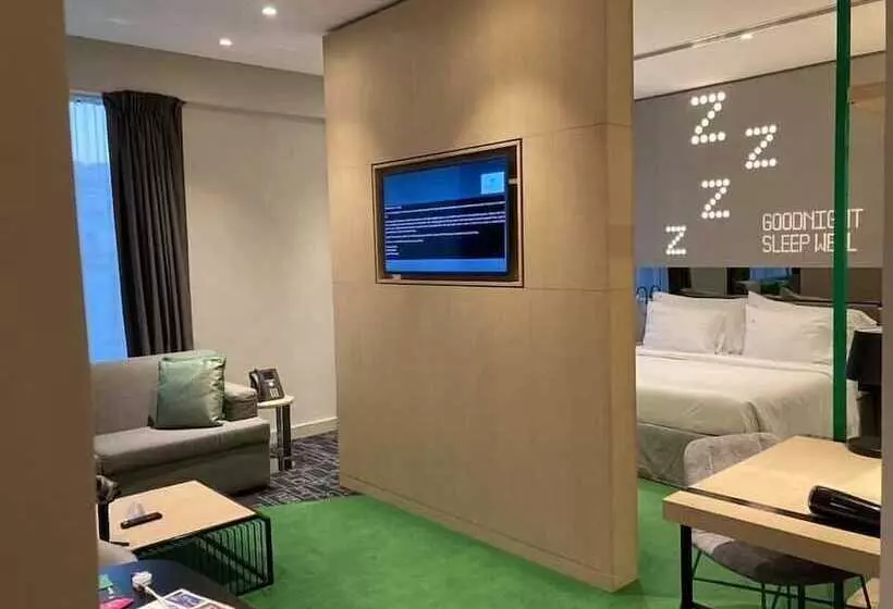 Fotos del hotel Studio M Arabian Plaza  &  Apartments By Millennium:  64
