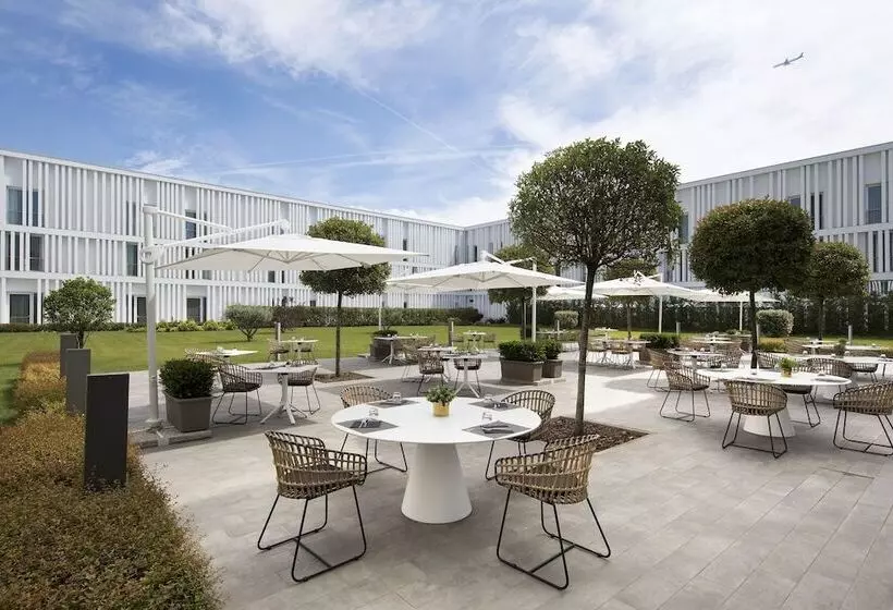 Fotos del hotel J:  9