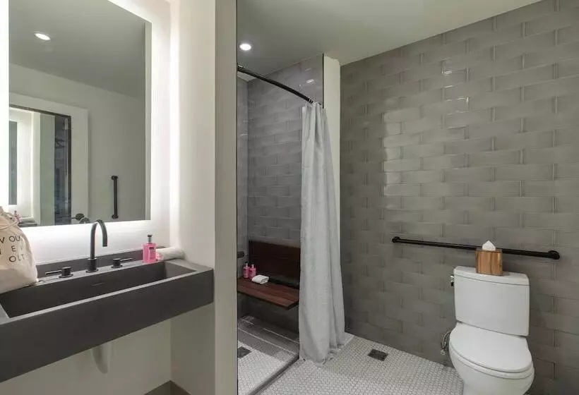 Fotos del hotel Moxy Nyc Downtown:  3