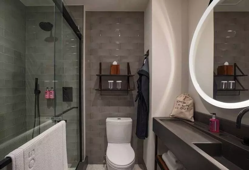 Fotos del hotel Moxy Nyc Downtown:  2