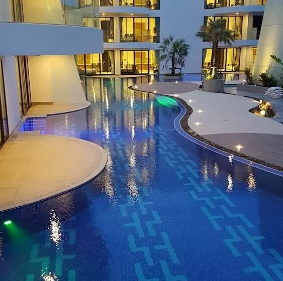Fotos del hotel Lets Phuket Twin Sands Resort & Spa:  8