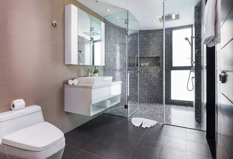 Fotos del hotel Lets Phuket Twin Sands Resort & Spa:  9