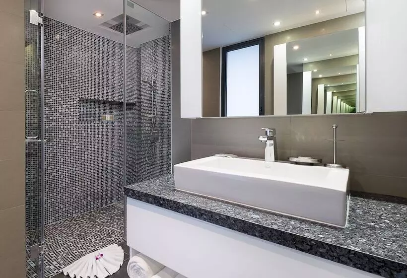 Fotos del hotel Lets Phuket Twin Sands Resort & Spa:  12