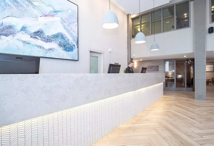 Fotos del hotel Sandman Signature Calgary Airport:  6