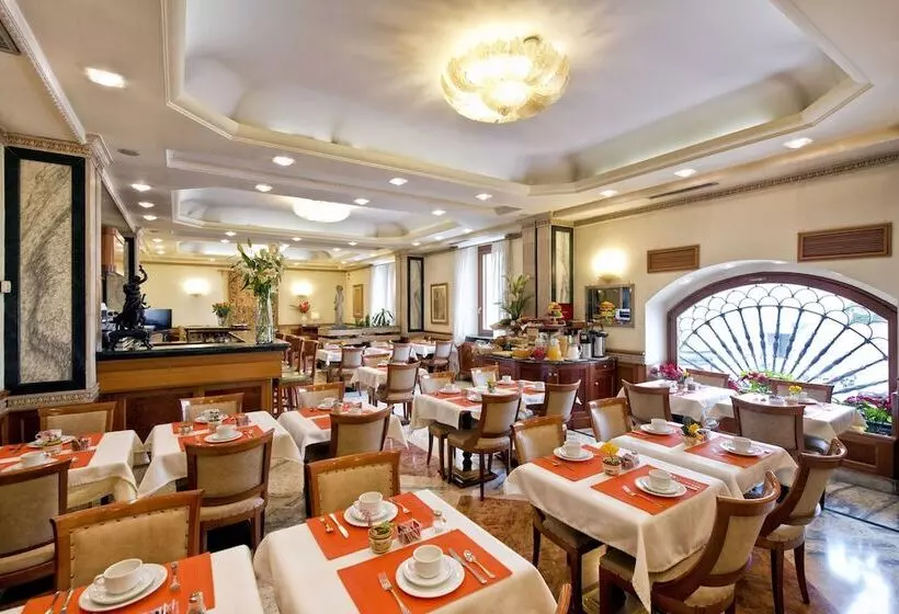 Fotos del hotel Vibe Nazionale:  18