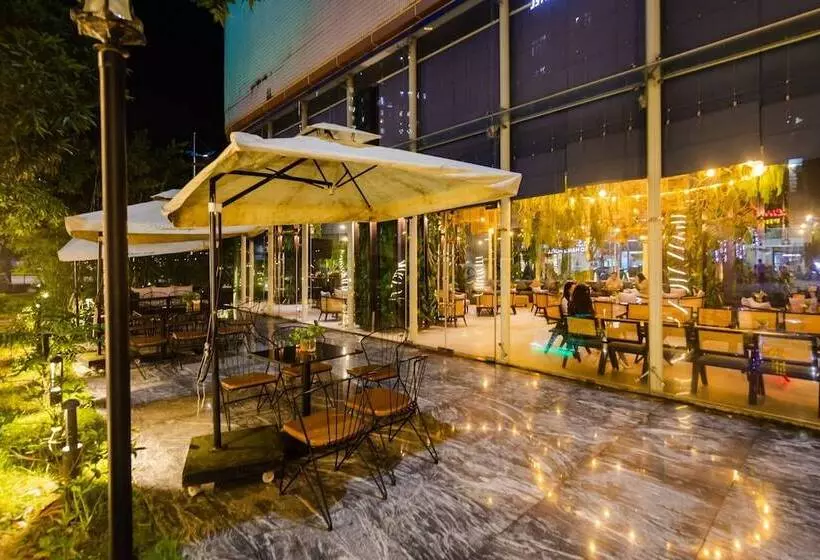 Fotos del hotel Muong Thanh Grand Ha Long:  6