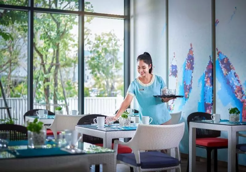 Fotos del hotel Ozo Phuket:  15