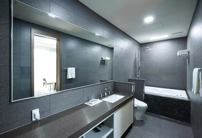Fotos del hotel The White:  4