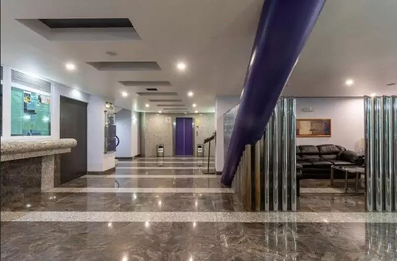 Fotos del hotel Embassy:  18