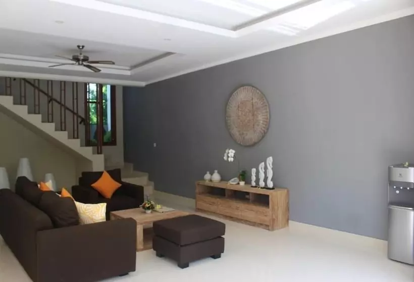 Kubu Gwk Resort