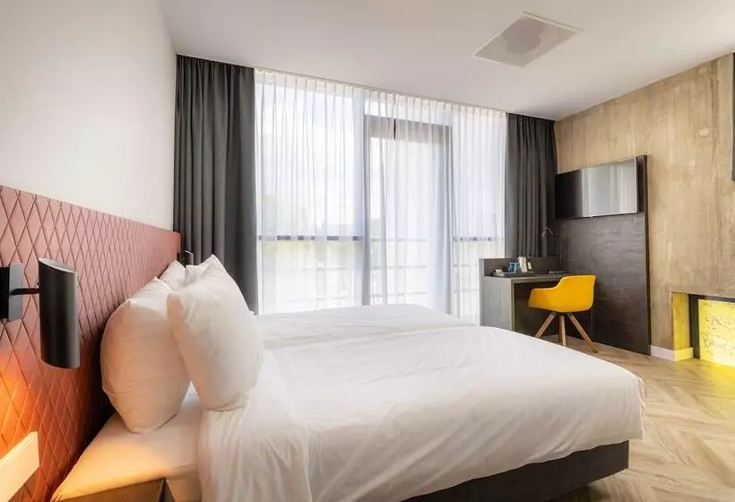 Fotos del hotel New Kit:  7