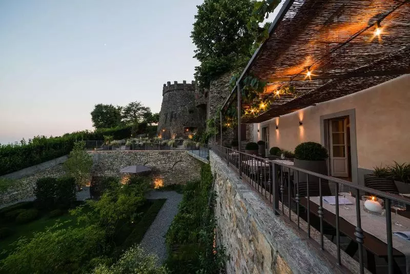 Fotos del hotel Relais San Vigilio Al Castello:  8