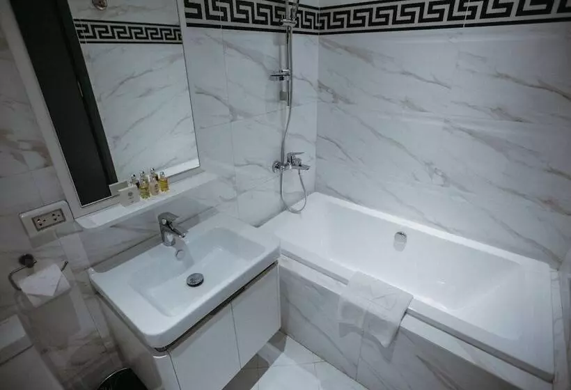 Fotos del hotel Pvl Suites:  16