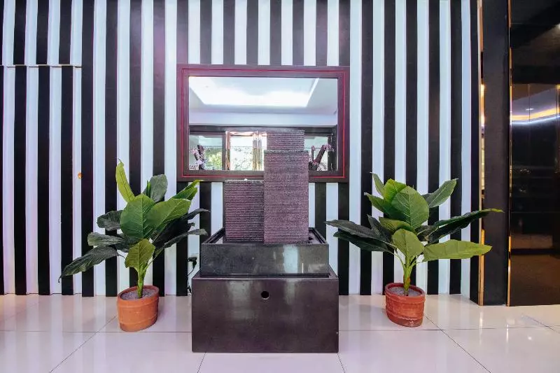 Fotos del hotel Reddoorz Premium Near Trinoma Mall:  8