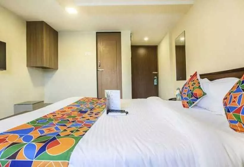 Fotos del hotel Fabexpress Silver Lake:  17