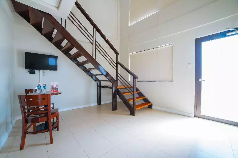 Fotos del hotel Reddoorz Plus Near Capitol Commons:  22